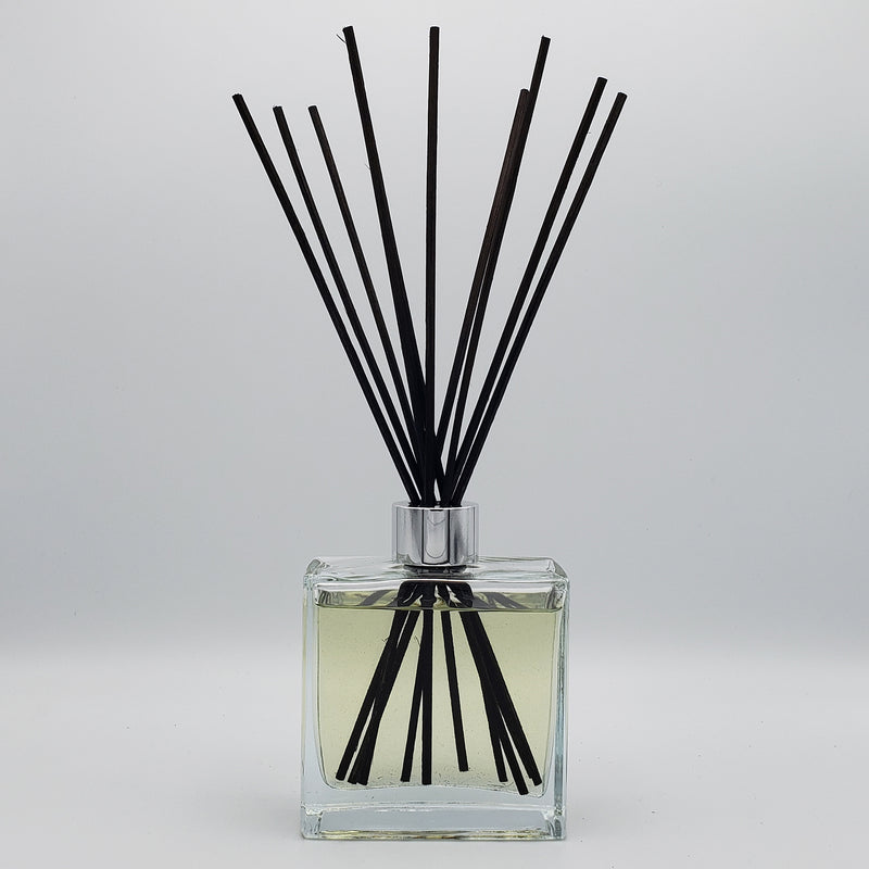 Amber and Musk Reed Diffuser 6 oz